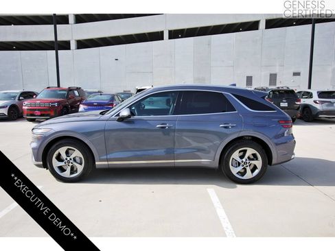 Used 2026 Genesis GV70 2.5T AWD/4WD image 5