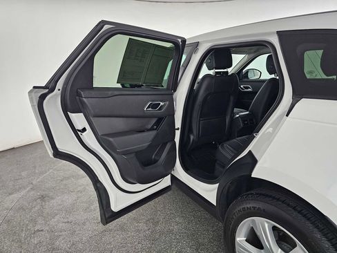 Used 2022 Land Rover Range Rover Velar S image 16