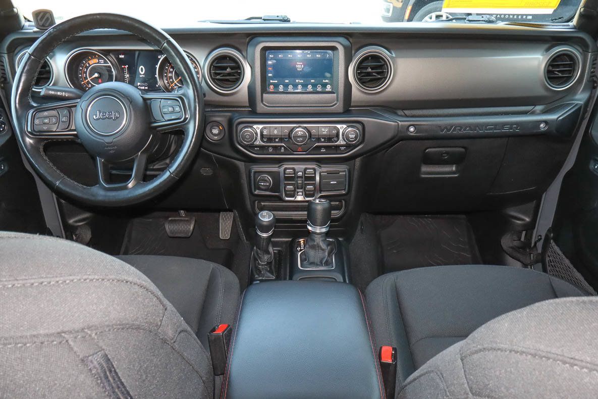 Used 2022 Jeep Wrangler Unlimited Sport AWD/4WD image 10