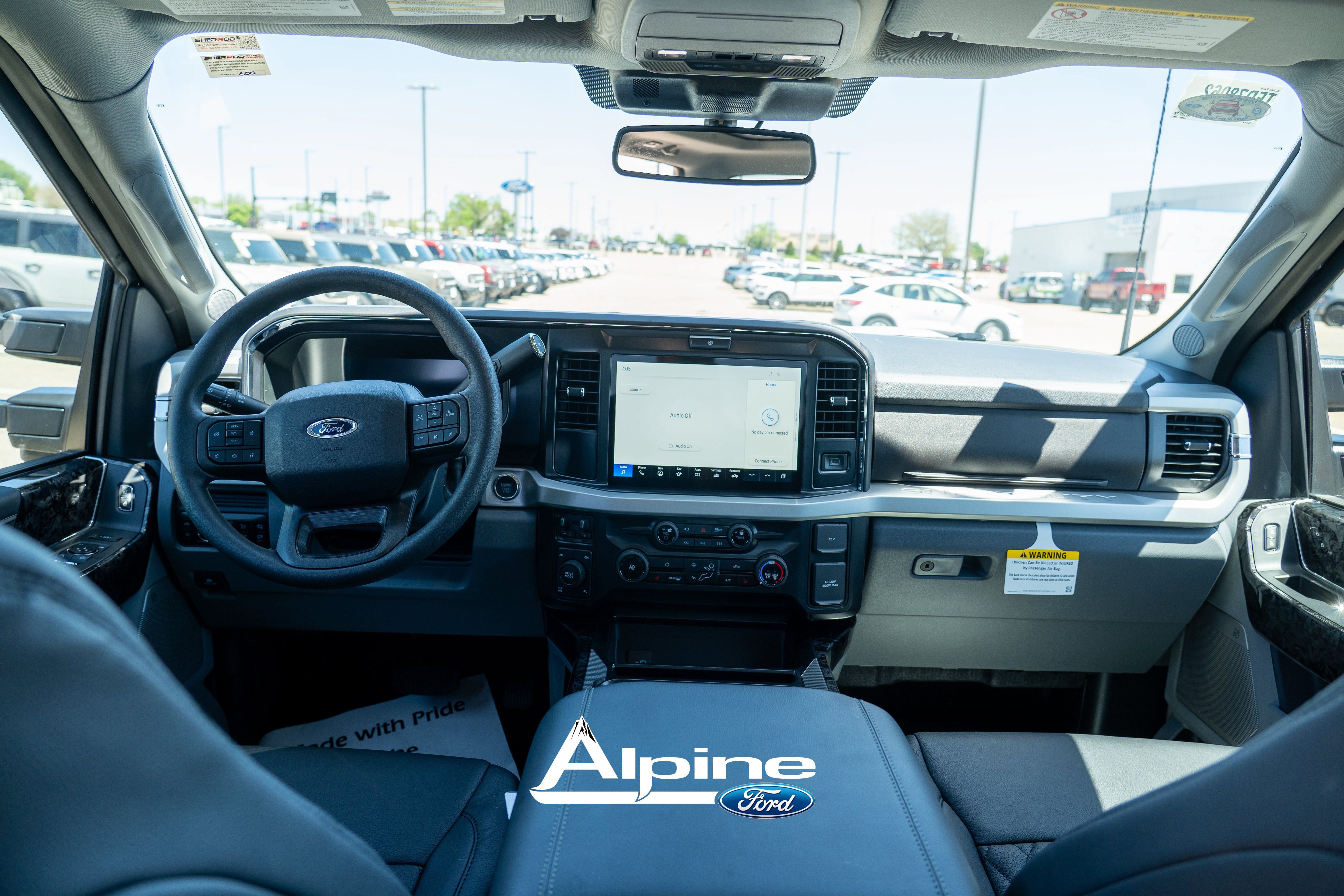 Used 2026 Ford F250 XLT w/ XLT Premium Package AWD/4WD image 9