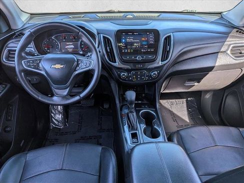 Used 2022 Chevrolet Equinox Premier FWD image 24