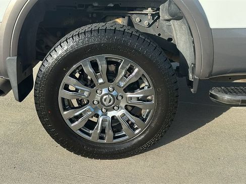 Used 2019 Nissan Titan Platinum Reserve w/ Platinum Utility Package AWD/4WD image 18