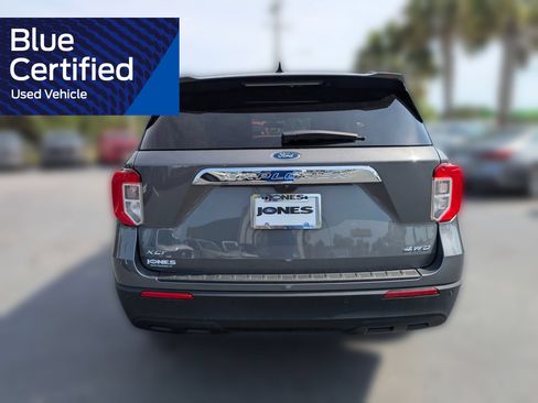 Certified 2023 Ford Explorer XLT AWD/4WD image 7