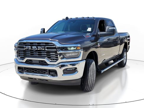 New 2026 RAM 2500 Big Horn AWD/4WD image 3