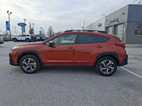 Used 2024 Subaru Crosstrek 2.0i Premium w/ Crosstrek Mirror Package image 7