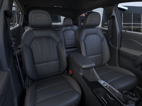 New 2026 Buick Envista Avenir image 16