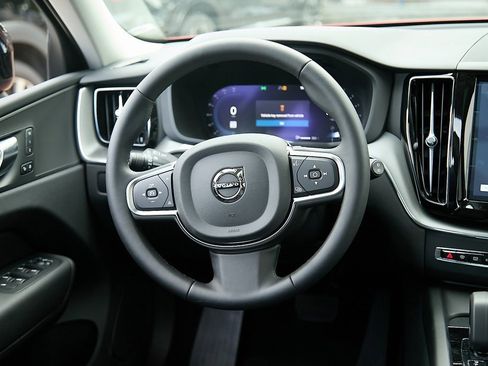 New 2025 Volvo XC60 B5 Core w/ Protection Package Premier image 22