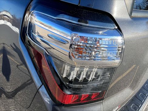 Certified 2020 Toyota 4Runner Limited image 27