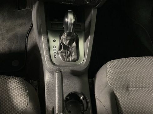 Used 2011 Volkswagen Jetta Sedan image 20