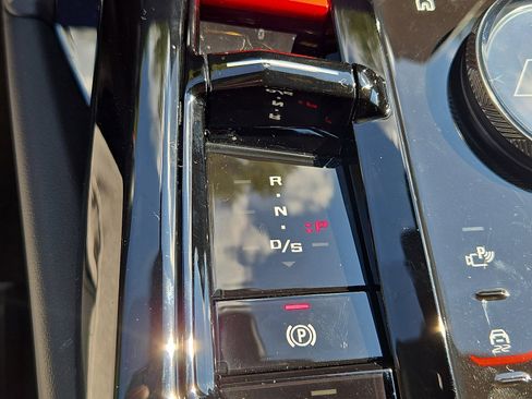 Used 2025 BMW M5 w/ Executive Package image 16