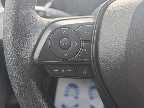 Used 2023 Toyota Corolla LE image 22