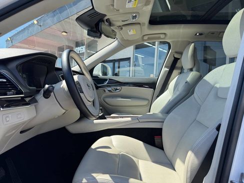 Used 2016 Volvo XC90 T6 Momentum w/ Protection Package Plus AWD/4WD image 44