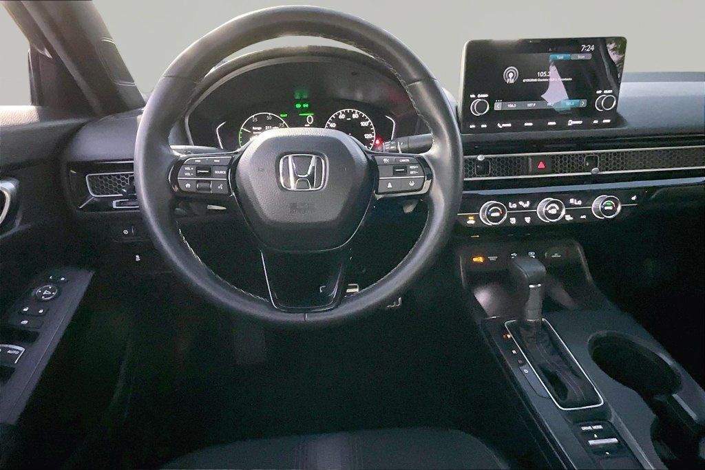 Used 2025 Honda Civic Sport image 9