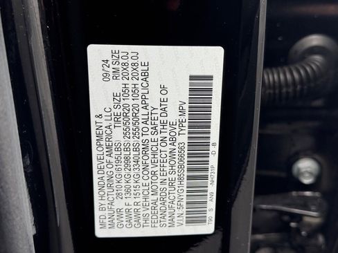 Certified 2025 Honda Pilot Elite image 29