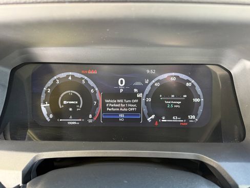 Certified 2024 Toyota Tacoma TRD Off-Road image 32