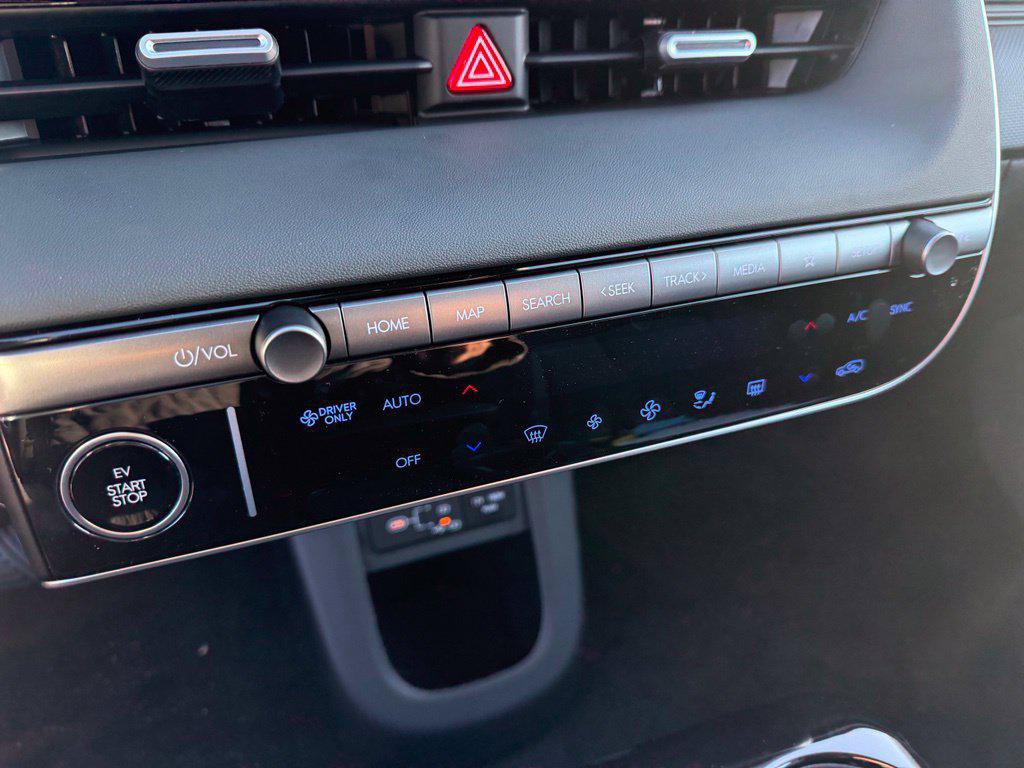 New 2027 Hyundai Ioniq 5 SE RWD image 25