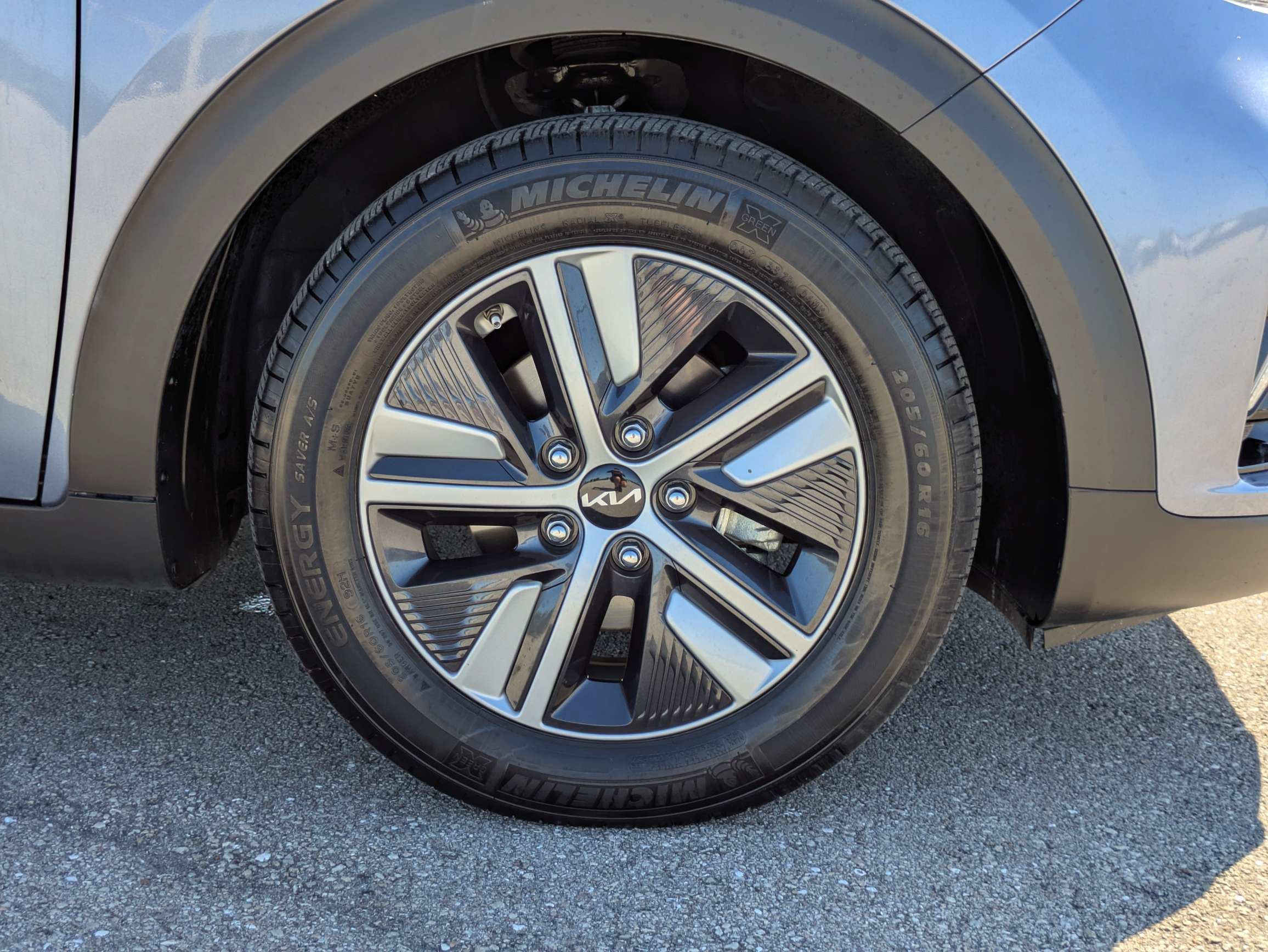 Certified 2022 Kia Niro EX Premium FWD image 11