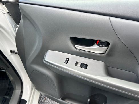 Used 2012 Toyota Prius V Two image 37