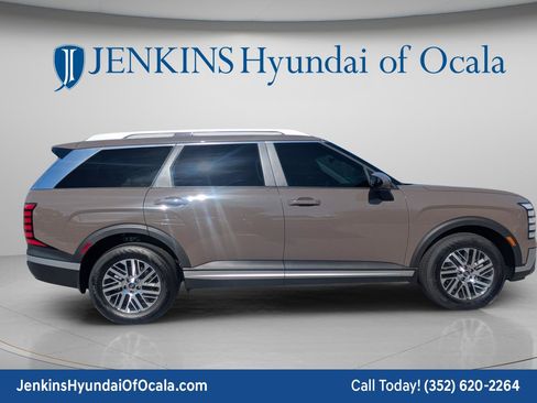 New 2026 Hyundai Palisade SEL FWD image 2