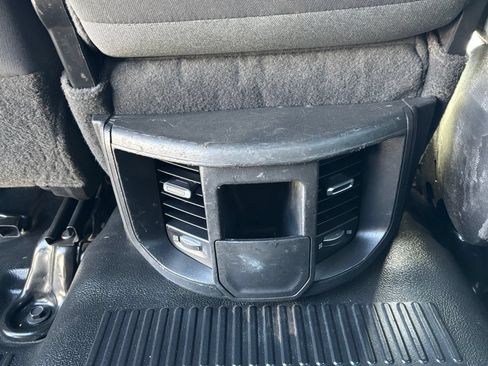 Used 2024 RAM 3500 Tradesman w/ Chrome Appearance Group AWD/4WD image 20