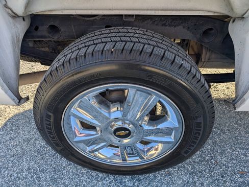 Used 2012 Chevrolet Silverado 1500 LT image 6