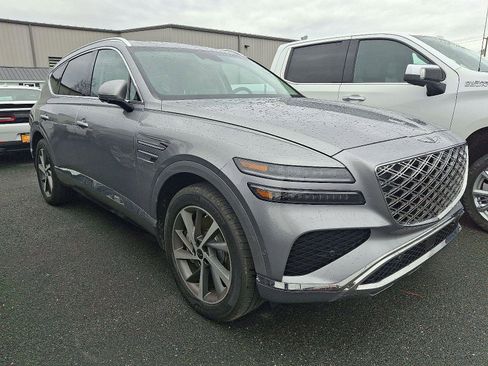 Used 2025 Genesis GV80 3.5T Advanced image 3