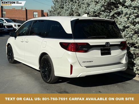 Used 2025 Honda Odyssey Sport-L image 5