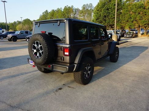 Used 2022 Jeep Wrangler Unlimited Rubicon image 21