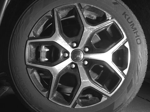 Used 2025 Jeep Compass Limited image 12