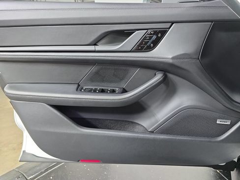 Certified 2020 Porsche Taycan Turbo AWD/4WD image 22