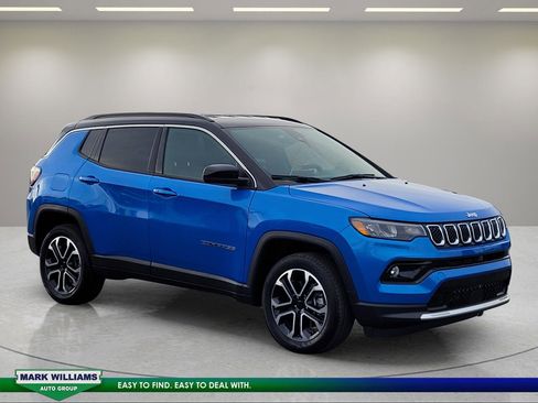 Used 2024 Jeep Compass Limited image 1