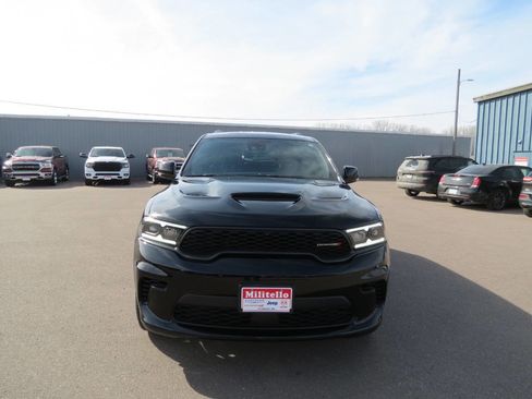Used 2024 Dodge Durango GT image 7