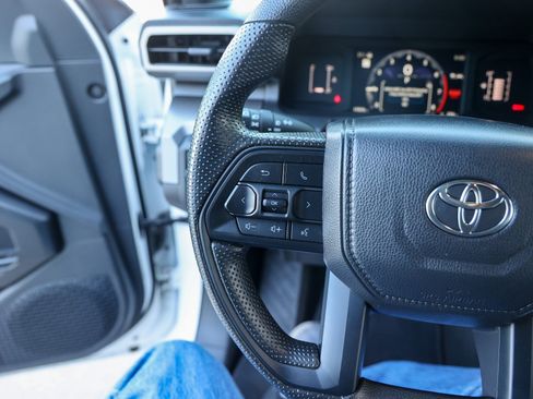 Used 2024 Toyota Tacoma SR5 image 19