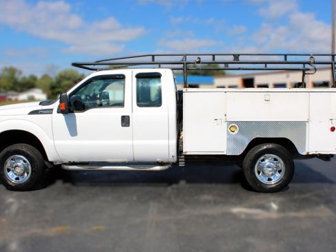 Used 2013 Ford F250 XL w/ PWR Equipment Group image 12
