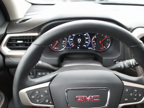 Used 2023 GMC Acadia Denali w/ Denali Ultimate Package image 32