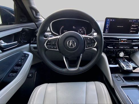 Used 2026 Acura MDX w/ Technology Package FWD image 6