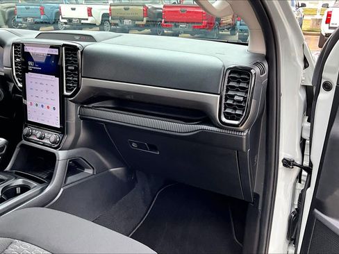 Used 2024 Ford Ranger XLT w/ FX4 Off-Road Package image 18