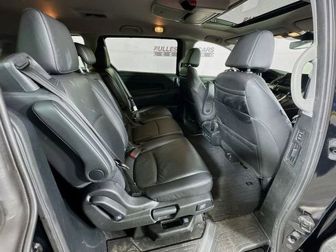 Used 2023 Honda Odyssey Touring image 30