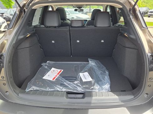 Used 2026 Nissan Kicks SR w/ SR Premium Package AWD/4WD image 14