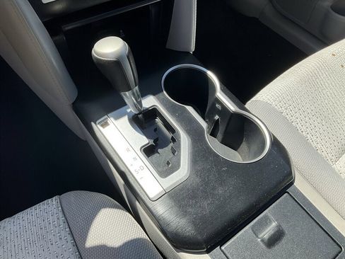 Used 2012 Toyota Camry LE FWD image 29