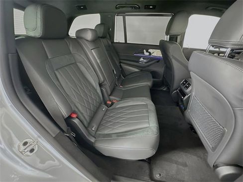New 2026 Mercedes-Benz GLS 63 AMG 4MATIC image 28