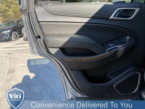 Used 2018 GMC Yukon Denali image 20