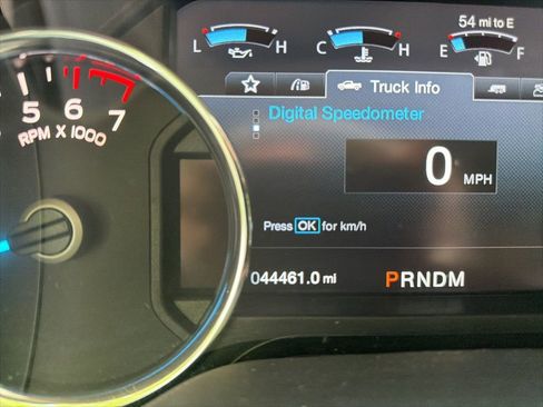 Used 2019 Ford F150 Lariat image 10