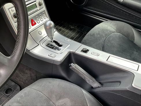 Used 2005 Chrysler Crossfire SRT-6 image 15