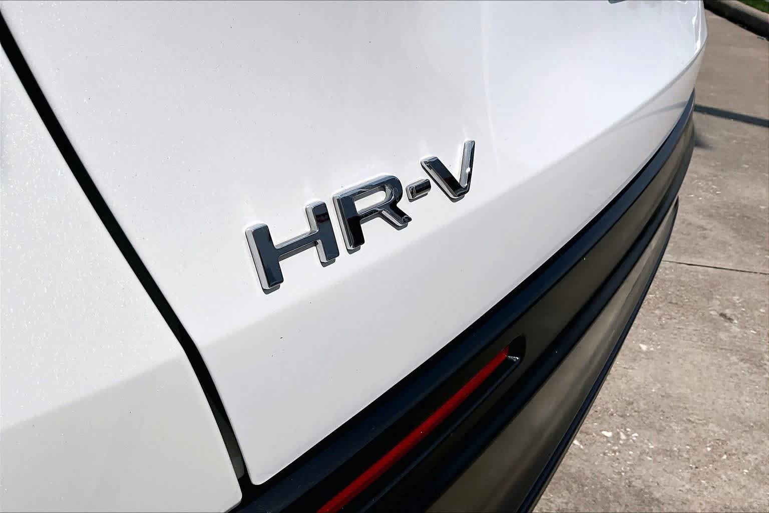 Used 2025 Honda HR-V LX image 31