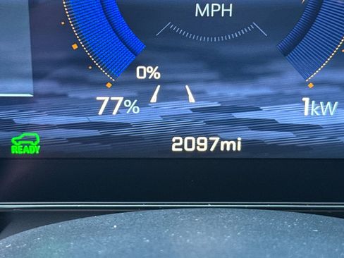 Used 2026 Chevrolet Equinox EV LT image 3