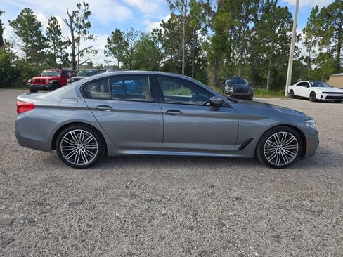 Used 2020 BMW 530i w/ M Sport Package RWD image 3