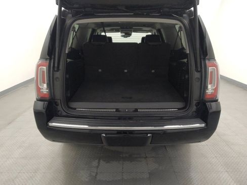 Used 2019 GMC Yukon XL Denali w/ Open Road Package image 29