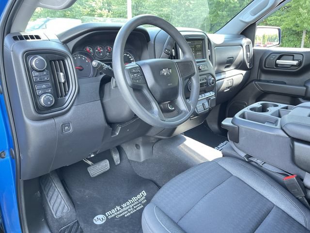 Certified 2022 Chevrolet Silverado 1500 Custom Trail Boss w/ LPO, Dark Essentials Package AWD/4WD image 10