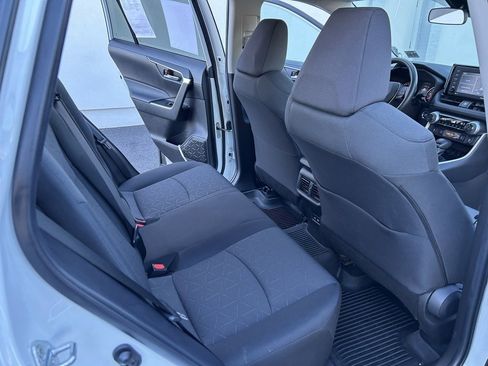 Certified 2022 Toyota RAV4 XLE image 12